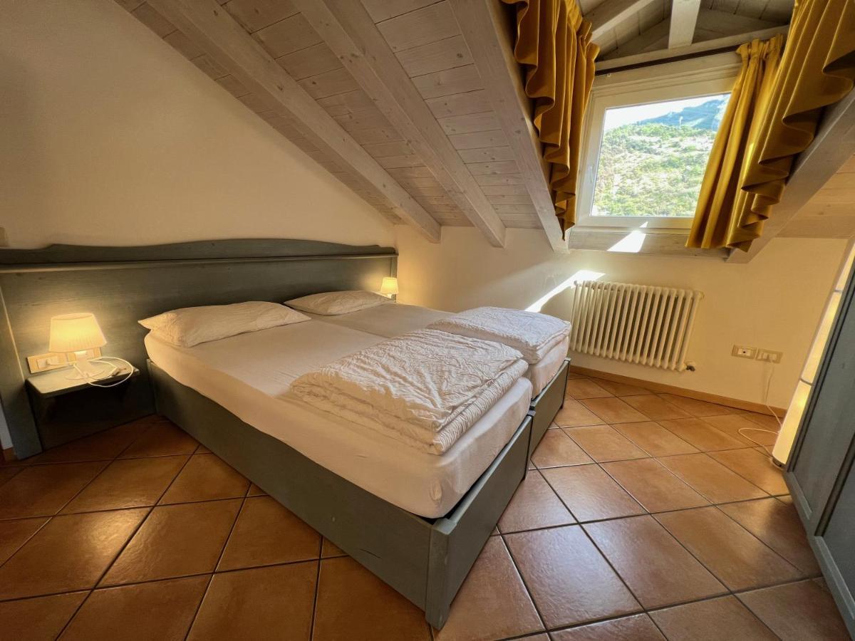 Studio Apartments Baia Azzurra 7 Torbole Sul Garda Exterior photo